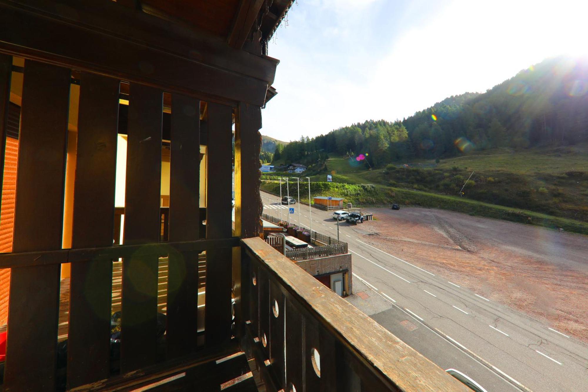 Casa A Pie Di Pista Apartment เตเซโร ภายนอก รูปภาพ